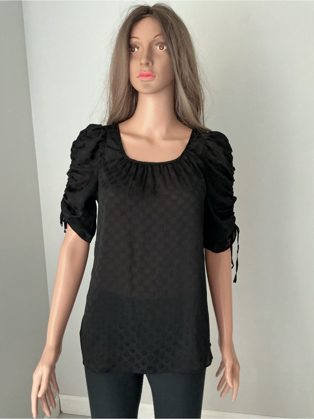 Max Studio Black Scoop Neck Ruched Sleeve Blouse